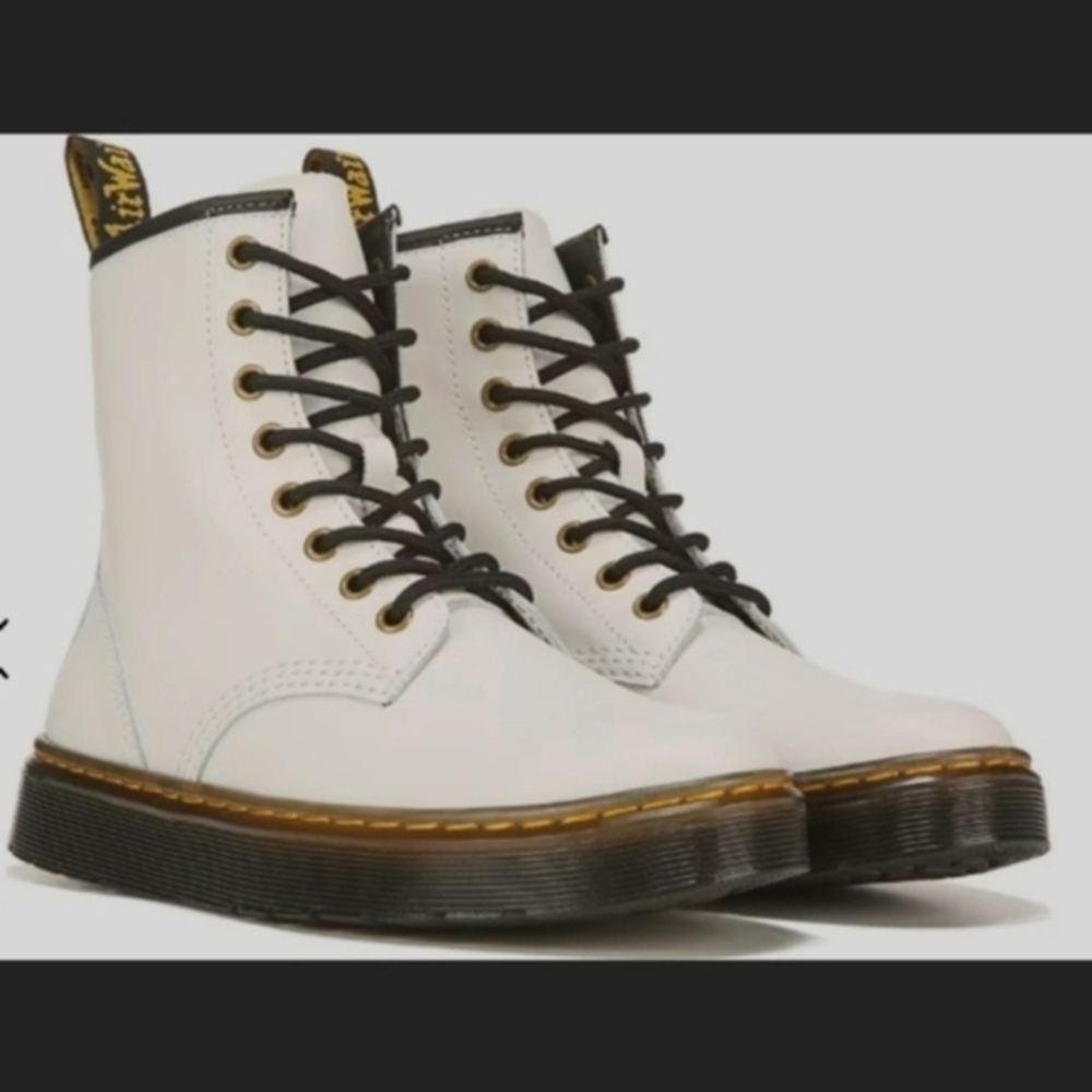 New Dr.Martens combat boots,T Lamper Zavala White‎ leather,10